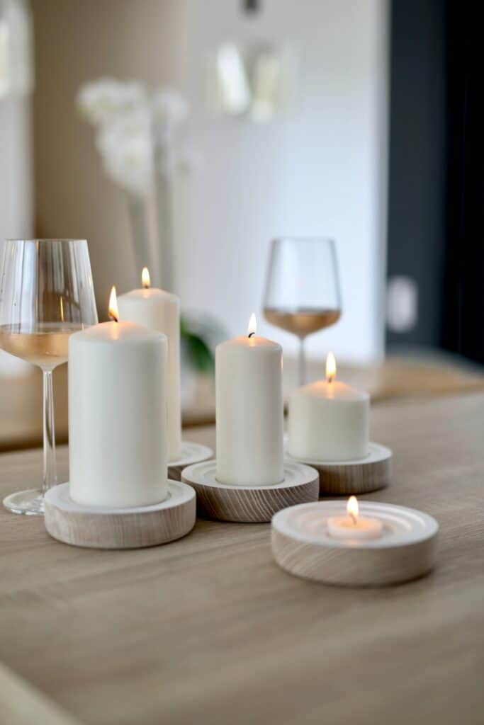 Scandinavian interior design ideas - layers of cozy texture