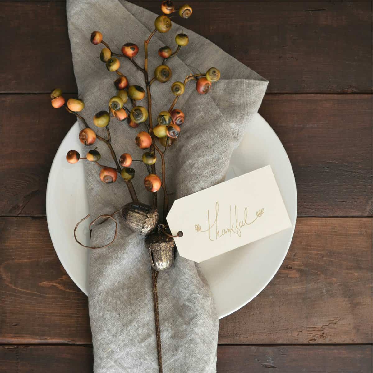 Thanksgiving Table Ideas - Add Personal Touches
