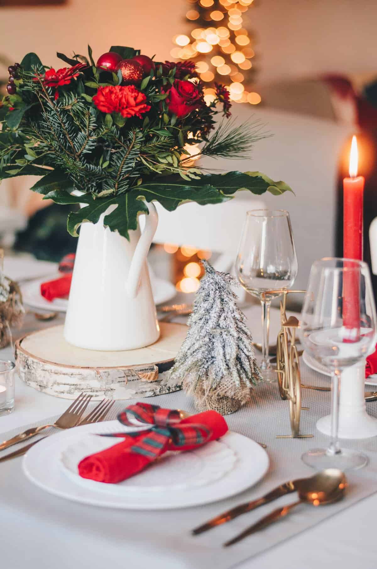 Holiday Entertaining - Tablescapes that feel inviting, not overdone
